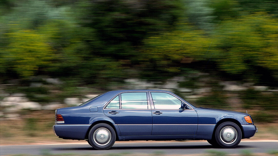 140 modelos de la serie Mercedes-Benz Clase S que pueden ser registrados como coches clásicos en Alemania a partir de 2021