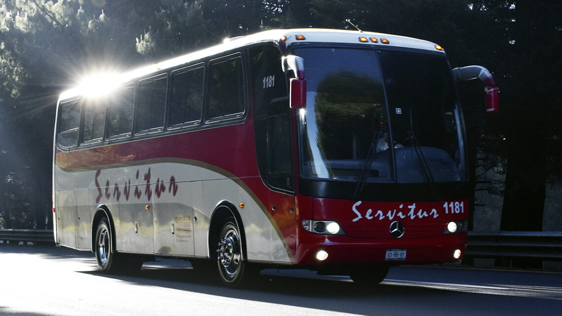 SERVITUR y Mercedes-Benz Autobuses movilizan a México