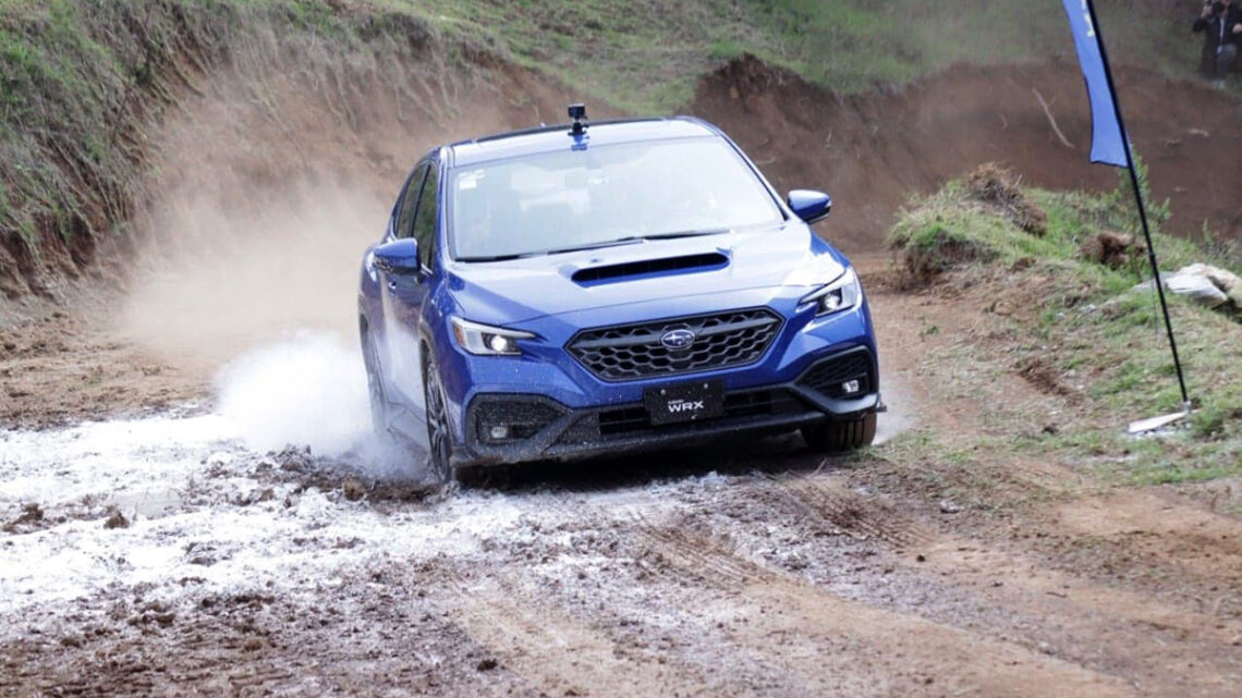 Pancho Name prueba el nuevo Subaru WRX 2022 en el “Power Adventure, Dirt Road Experience”