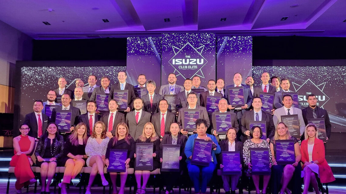 Isuzu Motors de México celebra al Club Elite 2021.