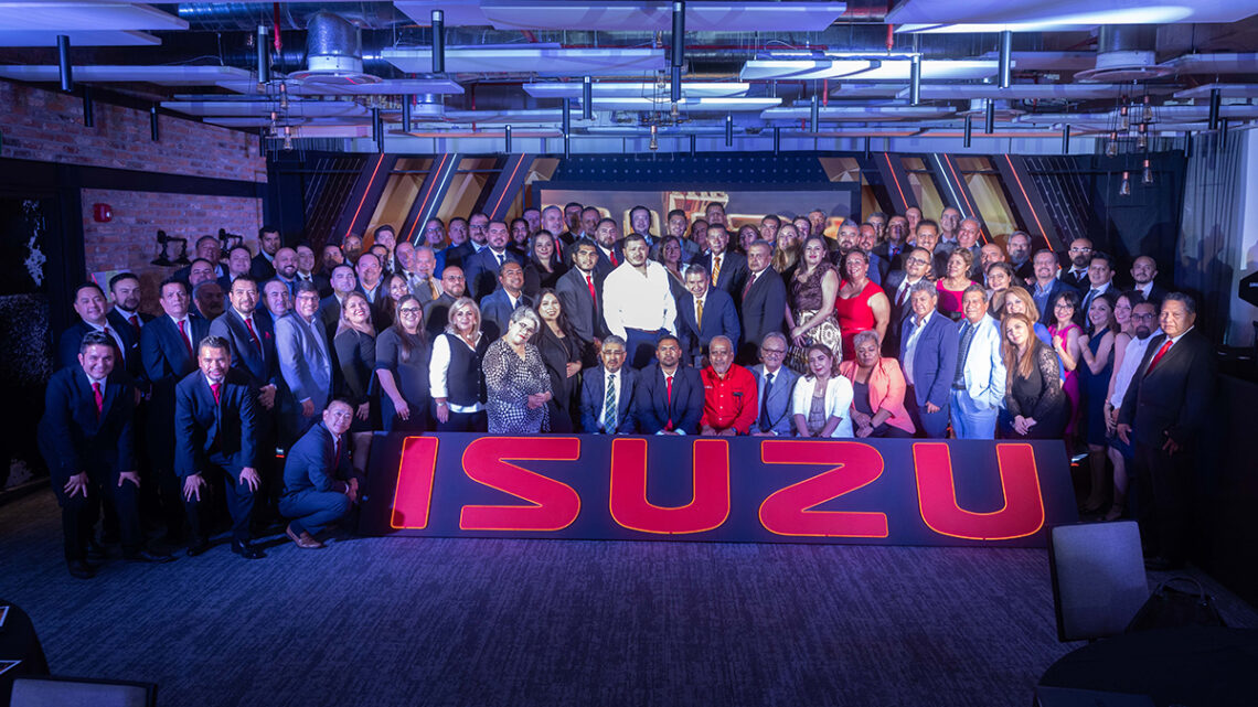 Isuzu reconoce a su fuerza de ventas